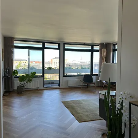 Lovely Flat Private Parking Space * Köpenhamn